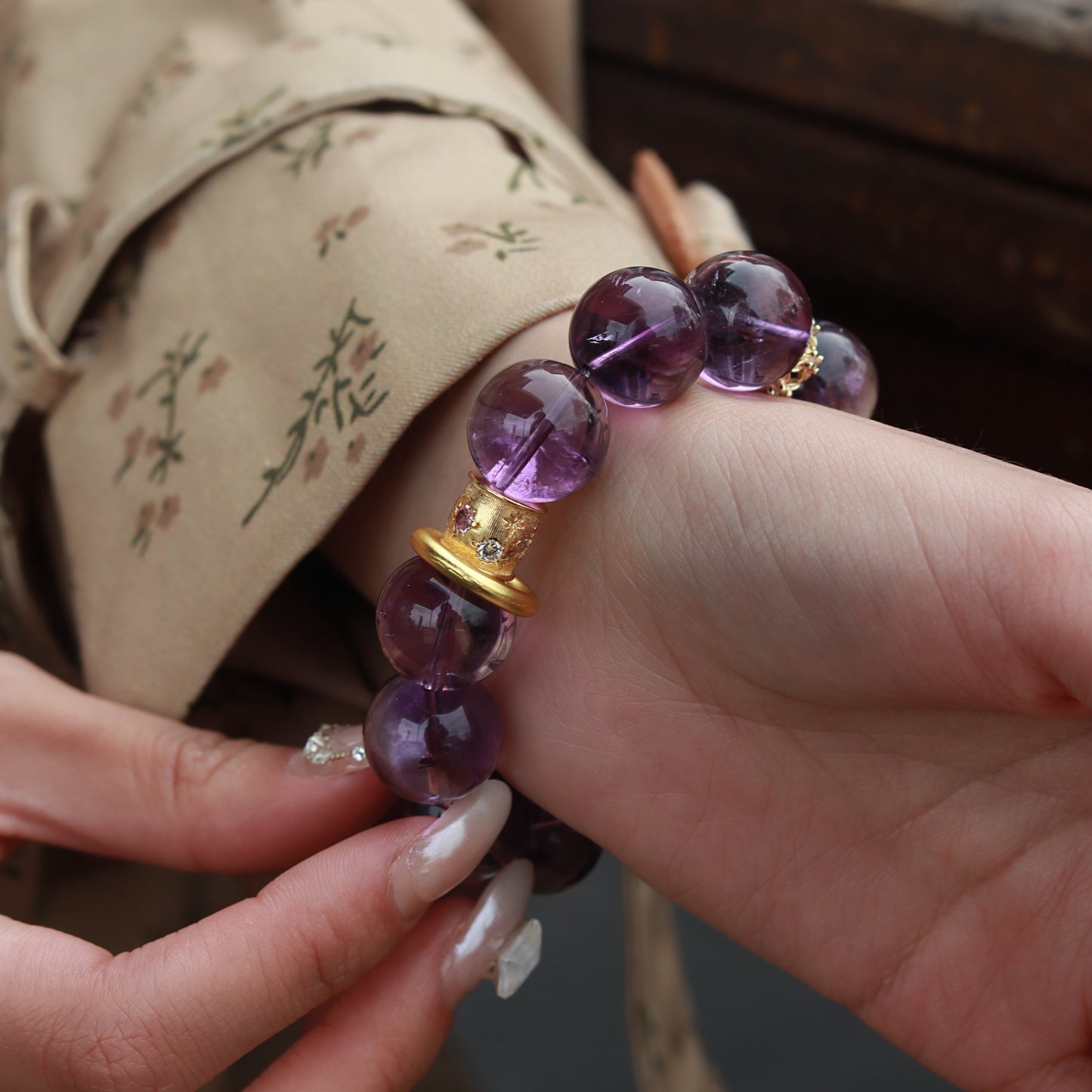 Artisan - Crafted Premium Amethyst Bracelet: Rare Yellow Rutilated Quartz & Vintage Detailing